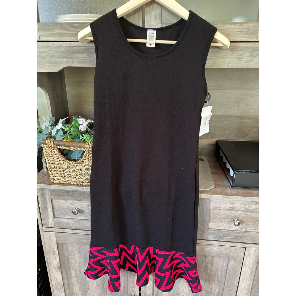 White Mark Sleeveless Dress Women S Black Pink Chevron Zigzag‎ Flared Hem Macy's